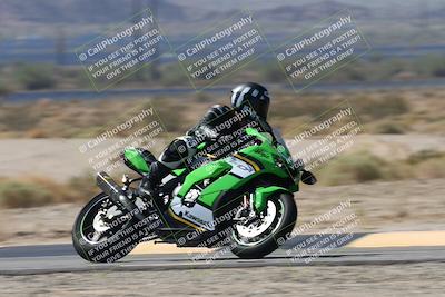 media/Oct-02-2025-Racers Edge (Thu) [[2c91cb6ab3]]/3-B Group/Session 2-Turn 14 (11am)/